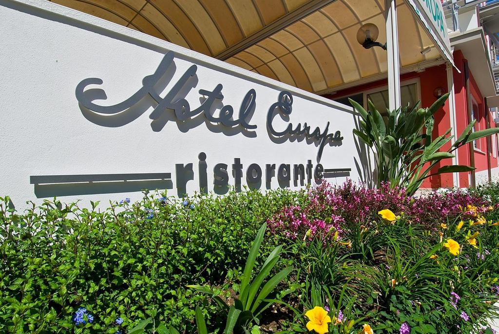 Hotel Europa Cupra Marittima Buitenkant foto