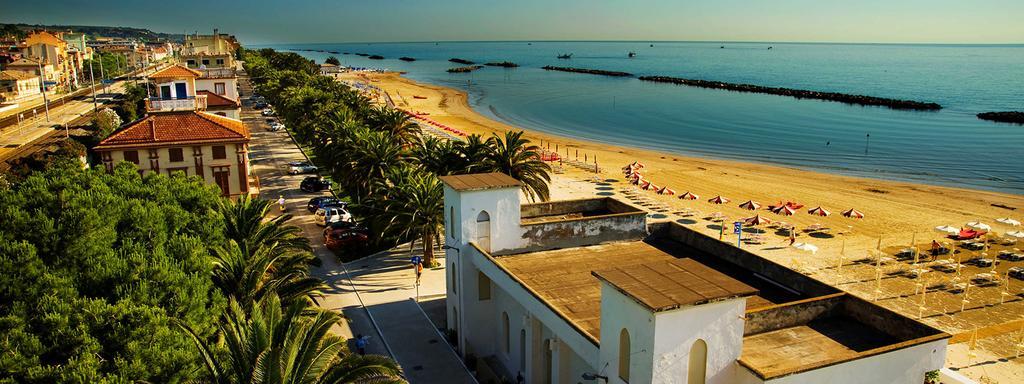 Hotel Europa Cupra Marittima Buitenkant foto